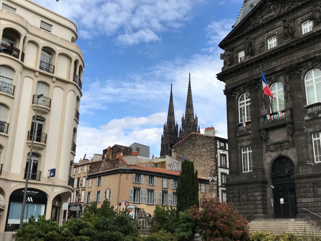 Esprit Cosy Sur Plateau Central Clermont-Ferrand Kültér fotó