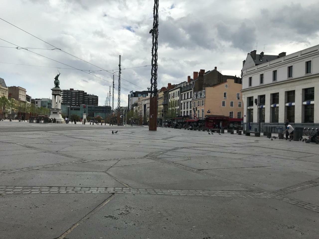 Esprit Cosy Sur Plateau Central Clermont-Ferrand Kültér fotó